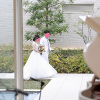 披露宴会場入場時
会場外ガーデンから