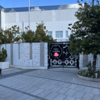 チャペル外サイド
新郎新婦のメッセージ等を記載出来るよう