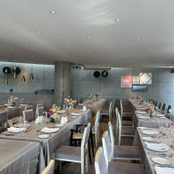 縦に並んだテーブルでグルーピングしやすい。