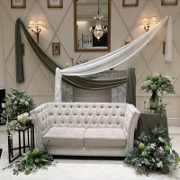 高砂はソファかテーブルかを選べる