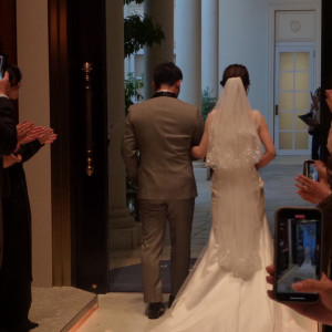 チャペルとガーデンが繋がっている|787490さんのアーヴェリール迎賓館(大宮)/テイクアンドギヴ・ニーズウェディングの写真(2626240)