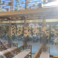 チャペルは自然光が入り込み綺麗です。