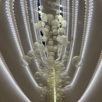 海がモチーフのチャペル装飾