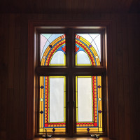 チャペル横のステンドグラス