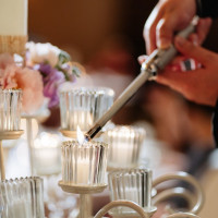 メインキャンドル、友人による点灯