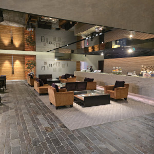 披露宴会場と直結しているロビー|787668さんのNIIGATA MONOLITH ～新潟モノリス～の写真(2621987)