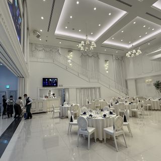 アルカンシエル luxe mariage 大阪（アルカンシエルグループ）のクチコミ 披露宴会場の写真（1枚目）