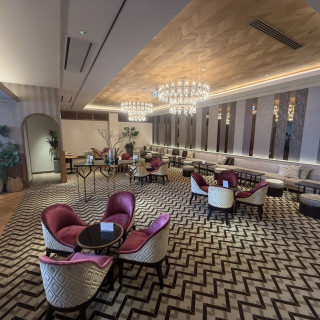 ロビーです！うつってないですが、親族控室もあります！