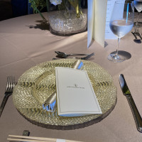 披露宴会場のテーブル