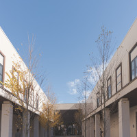 門から入ってすぐ