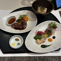 お肉が柔らかくて、お茶漬けが美味しい