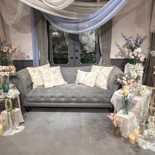 披露宴会場の高砂席