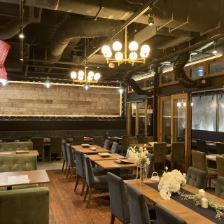 披露宴会場高砂側