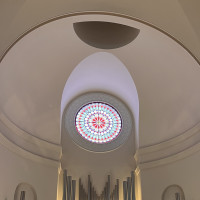 入った時の開放感もあり、小物などで統一感が演出されていて素敵