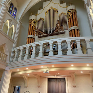 圧倒されるパイプオルガンと聖歌隊の方の歌声が魅力的です。|788051さんのCasa d' Angela Aoyama（カサ・デ・アンジェラ青山）の写真(2623452)