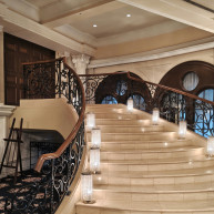 写真映えしそうな階段。