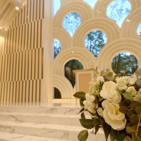 白基調かつ緑がある、自然でナチュラルな雰囲気が魅力的！