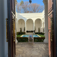 入ってすぐのウェルカムスペースとして、ボードを置けます