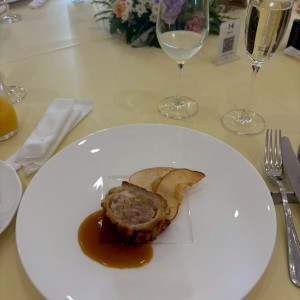 前菜2つめ　軍鶏肉のパイ包
めちゃうまです|788171さんのヒルサイドクラブ迎賓館（八王子）/テイクアンドギヴ・ニーズウェディングの写真(2624063)