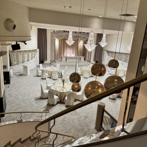 天井の高い披露宴会場です|788190さんのCasa Noble OSEIRYU（カーザノーブレオセイリュウ）の写真(2624101)