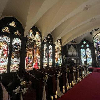 チャペル入り口から左側