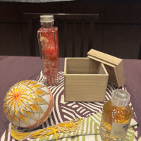 案内されたお部屋の机の飾り