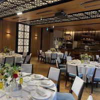 窓がついている方の披露宴会場です