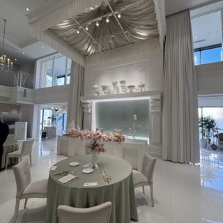 アルカンシエル横浜 luxemariage(アルカンシエルグループ)のクチコミ 披露宴会場の写真(1枚目)