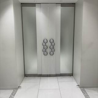 チャペルの入り口(外から)