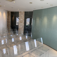 壁はすりガラスになっていました