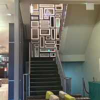 階段もおしゃれでフォトスポットになりそうでした。