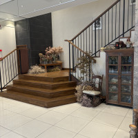 当日使う控え室につながる階段もおしゃれでした。