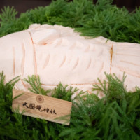 鯛の塩釜焼