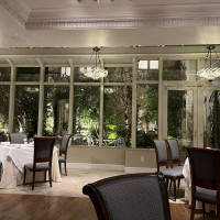 参列者席からみた披露宴会場