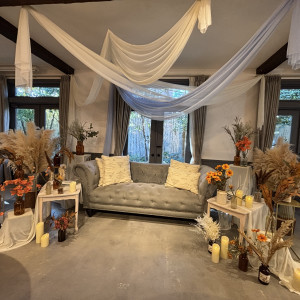 mimosaという披露宴会場の主役が座る席です|788809さんのBARN&FOREST148〜バーン&フォレスト148〜の写真(2626966)