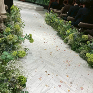 フラワーシャワー後|788935さんのアルモニーソルーナ表参道/テイクアンドギヴ・ニーズウェディングの写真(2627434)