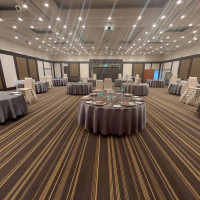 ホテル披露宴会場