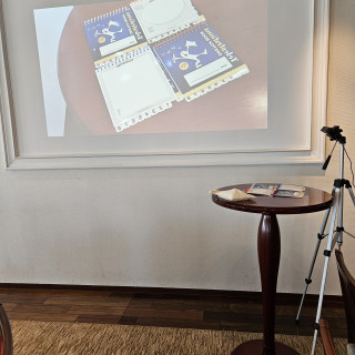 リアルタイムでwebカメラによる投影をさせていただきました