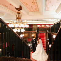 大階段でファーストミート後