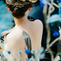 装花越しの写真