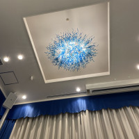 披露宴会場の天井の装飾です。