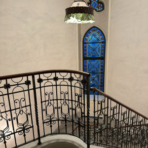 螺旋階段にあるステンドグラス|789138さんのホテルモントレ仙台の写真(2627963)