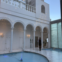 プール付き披露宴会場