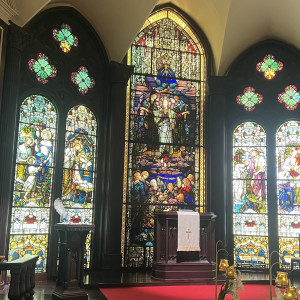 ステンドグラス|789277さんのセント・ラファエロチャペル御堂筋の写真(2628777)