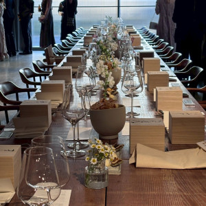 長テーブル|789401さんのIWAI OMOTESANDO(イワイ オモテサンドウ)の写真(2629304)