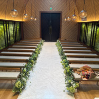 新郎氏はから見えるチャペルの景色