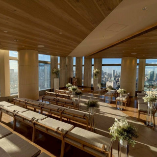 晴れた日の15時過ぎに見学したチャペルです。