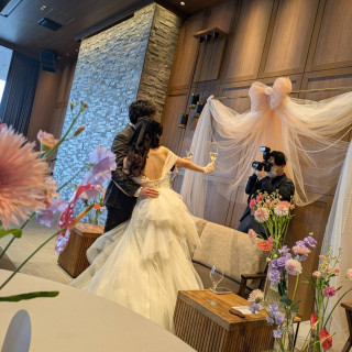 披露宴乾杯のシーン