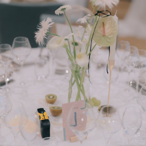 グリーン×ホワイトのテーブル装花|789595さんのアンジェロコート東京 宇都宮の写真(2629975)