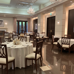 奥にもガーデンへ行ける扉あり|789650さんのアイネスヴィラノッツェ宝ヶ池(クラウディアホールディングスグループ)の写真(2630301)